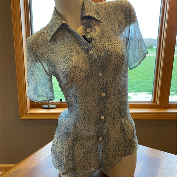 🦋 Lightweight. Iridescent/Pearl Buttons. - Picture 5 of 6